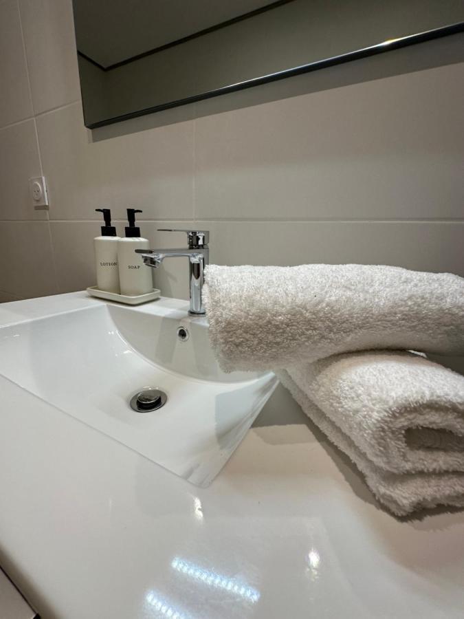 Mysuite Bourgoin ภายนอก รูปภาพ